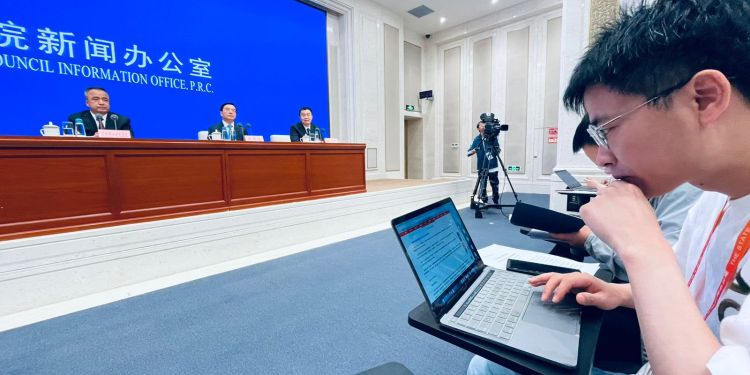 Xinjiang: China responde a denuncias con “desarrollo de alta calidad”