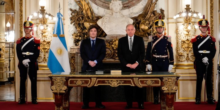 Vergüenza internacional: la política de Milei y Werthein hacia las infancias