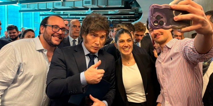 Milei, un presidente de diseño de la política algorítmica