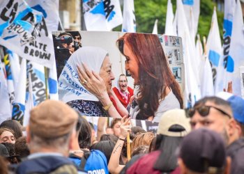 Vienen por nosotros, vienen por Cristina