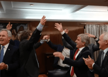 El nuevo blindaje y la foto para la gilada