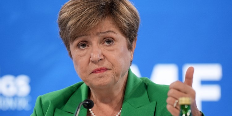 Panorama global: pesimismo del FMI en medio de la incertidumbre global