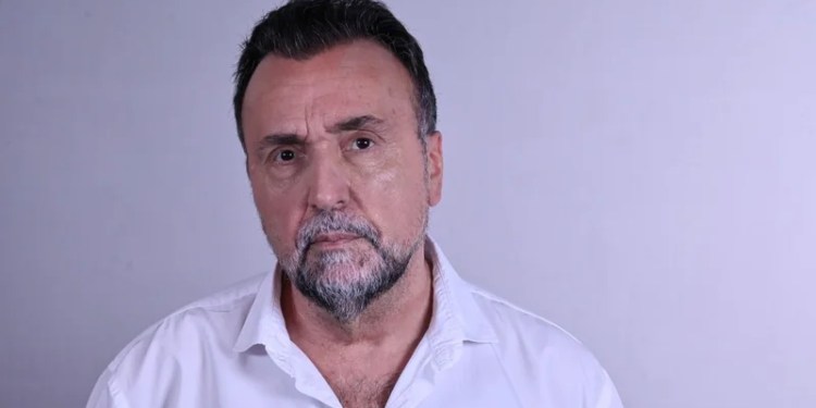 Repudio a la cobarde agresión contra Roberto Navarro