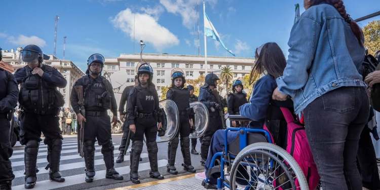 La crueldad de Milei hacia las personas con discapacidad