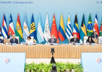 Planificar y construir juntos la comunidad de futuro compartido China-ALC