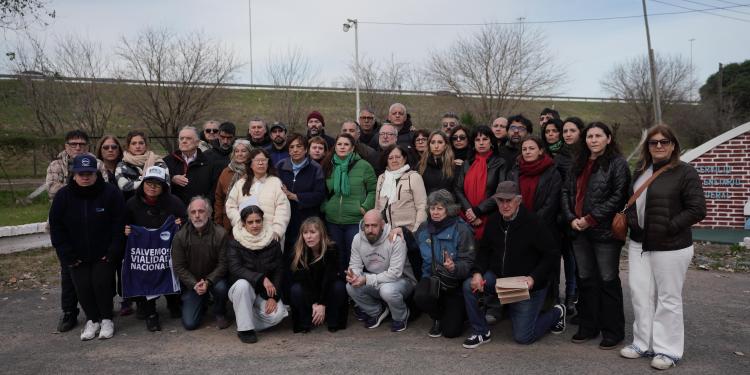 La persecución política es lo único que avanza