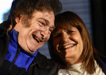 La Federal de Bullrich: represión, baño de oro y coronas de laurel