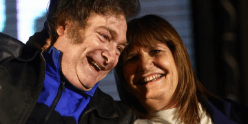 La Federal de Bullrich: represión, baño de oro y coronas de laurel