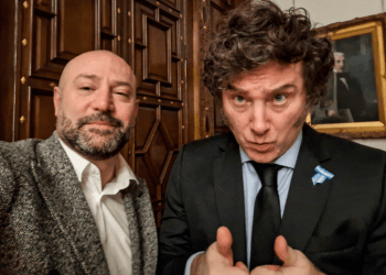 El gobierno de las 5C: criminal, cruel, cripto, chorro y coimero