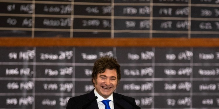 Mile, campeón, sos un Presidente muy cobarde