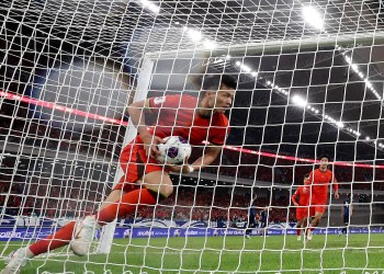 China insiste con el fútbol: la resiliencia no se mancha