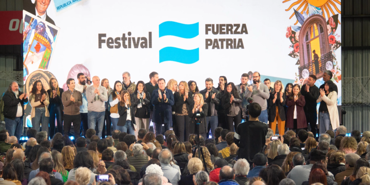 Cristina: “El plan de Milei no cierra ni con la gente afuera”
