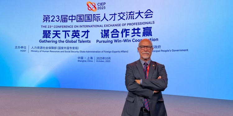 Un argentino entre los grandes sinólogos del mundo