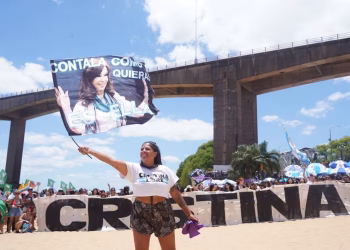 Cristina: “No soy la única privada de su libertad”