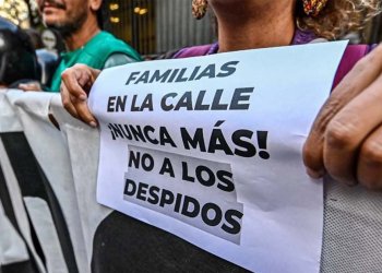 Milei también llegó para destruir el empleo: hay un conflicto laboral cada 16 horas