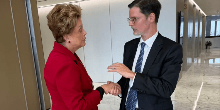 Vaca Narvaja: “Irse de los BRICS fue un error que hay que revertir”