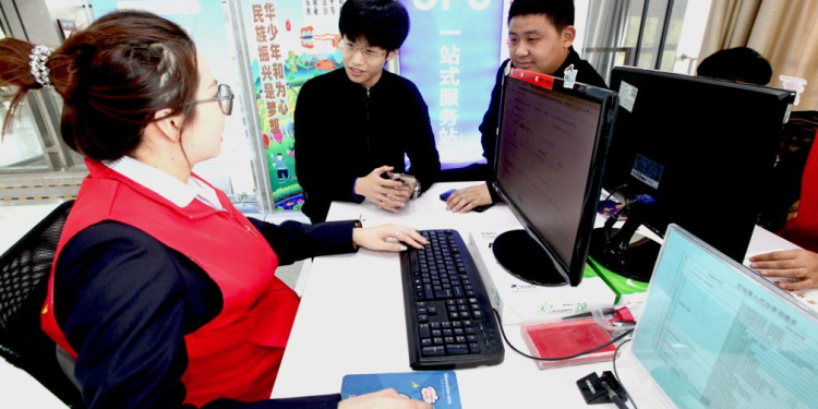 Nadie se salva solo: la mano visible del Estado en las OPC de China